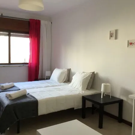 Lisboa - Reboleira Apartmán